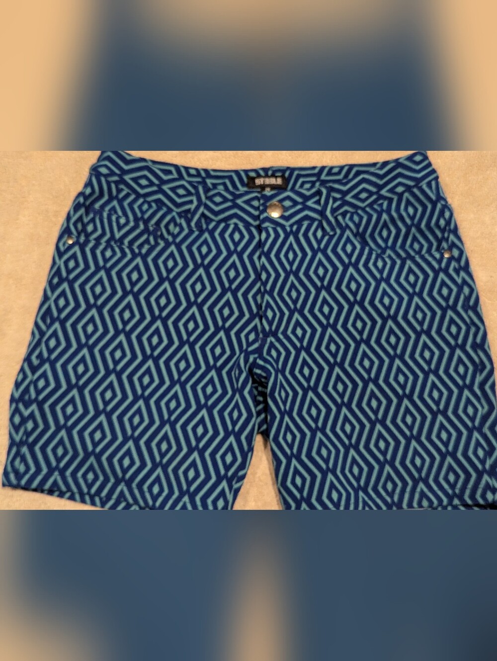 ST33LE Golf Retro Blue Geometric Diamond Rhombus Bermuda Shorts Size 26 - $25